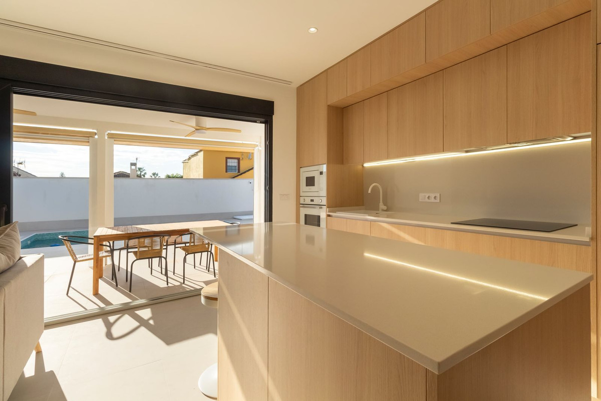 3-Bedroom Detached House in  Torrevieja | Sunny Casas - C... - Image 3