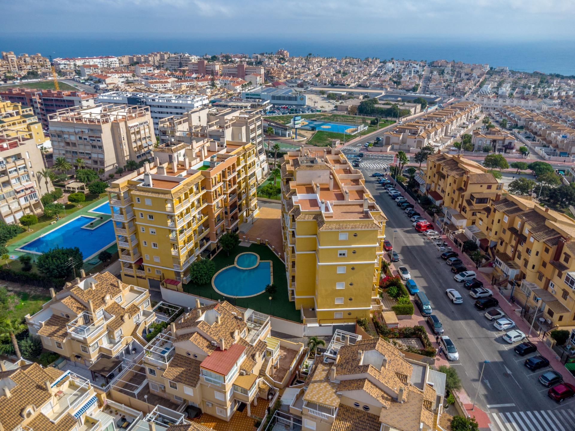 2-Zimmer Dachgeschosswohnung in Torreblanca, Torrevieja