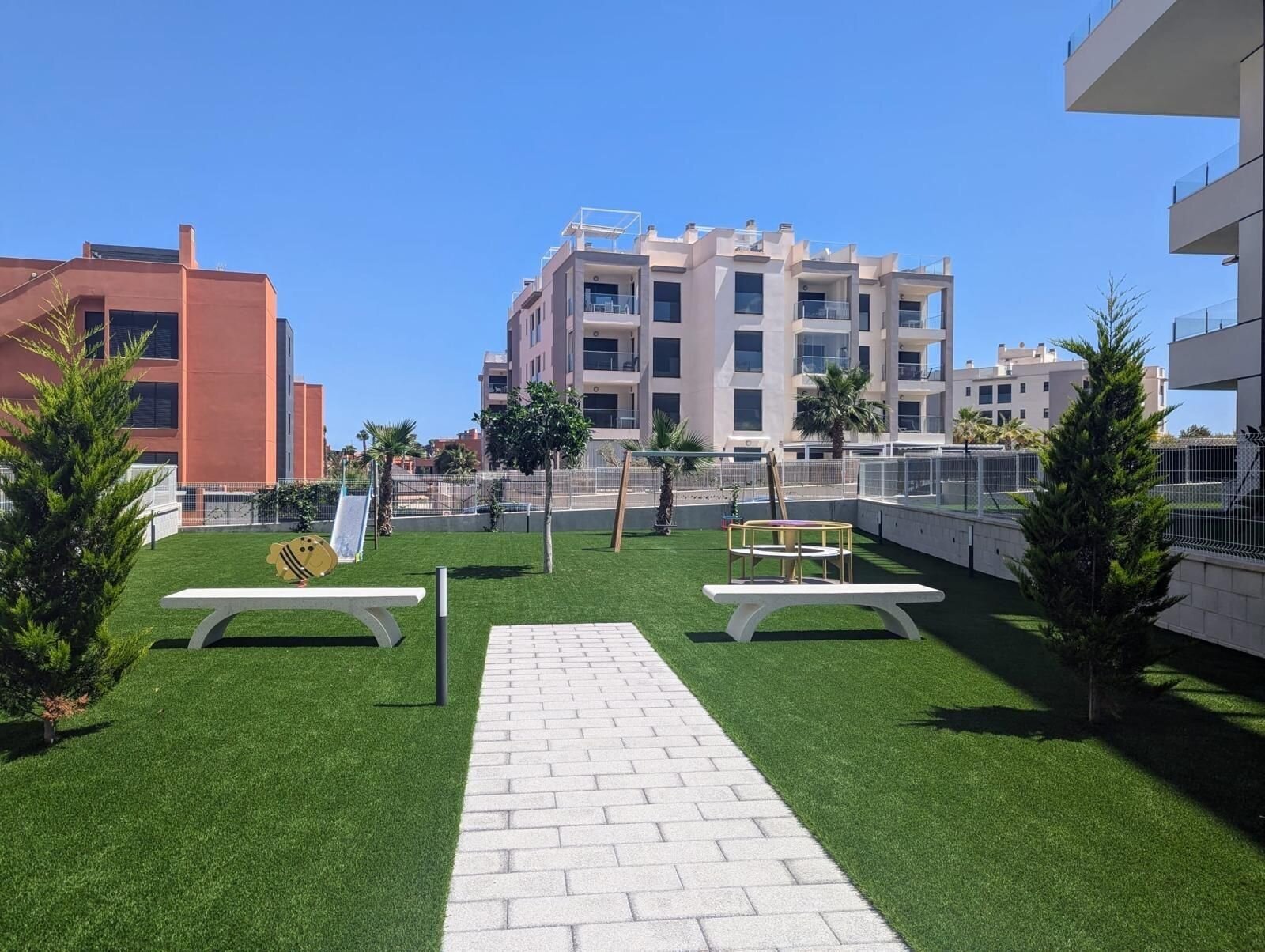 Penthouse met 2 Slaapkamers in Las Filipinas, Orihuela Costa - Image 32