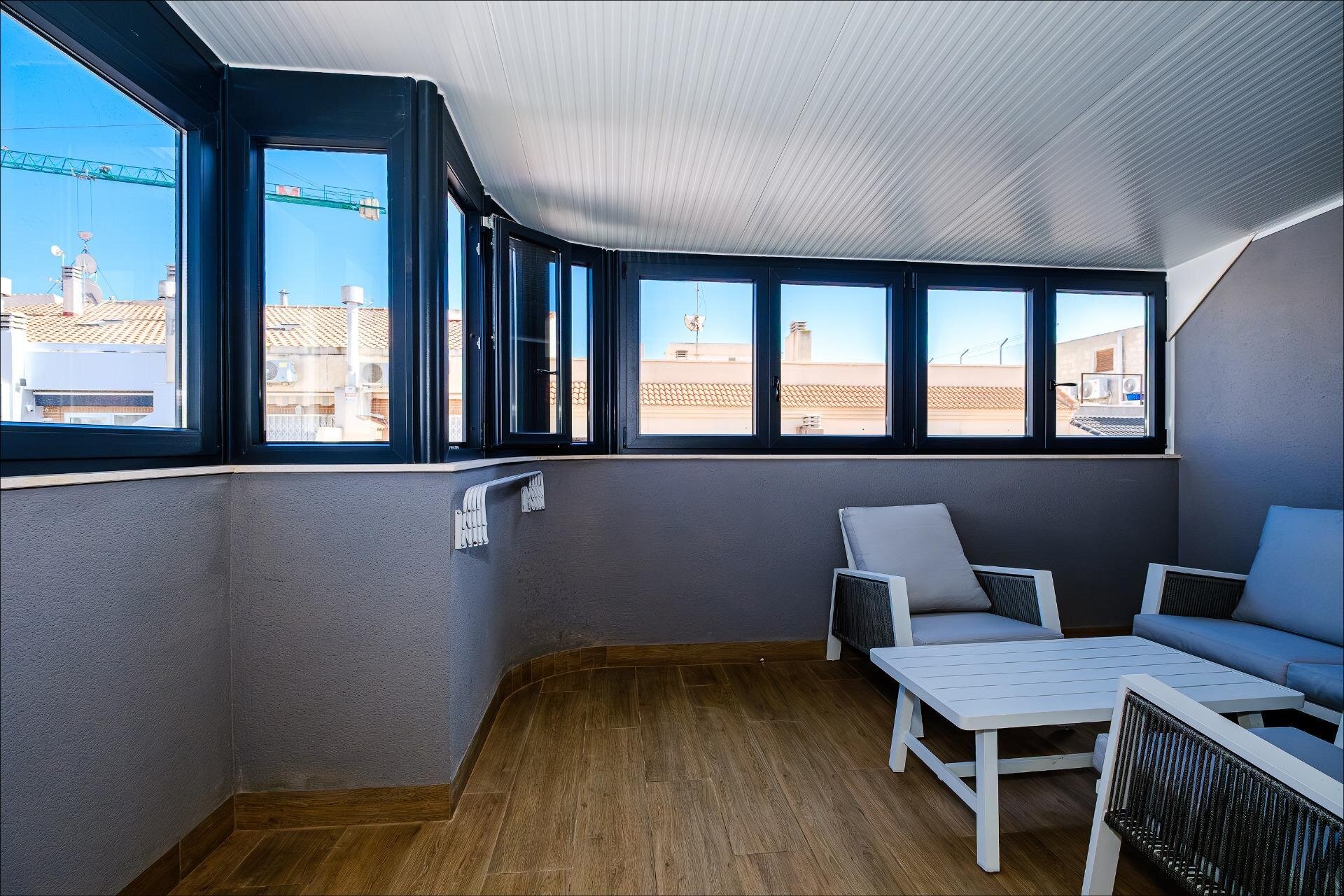 4-Bedroom Apartment in Estacion de Autobuses, Torrevieja - Image 16