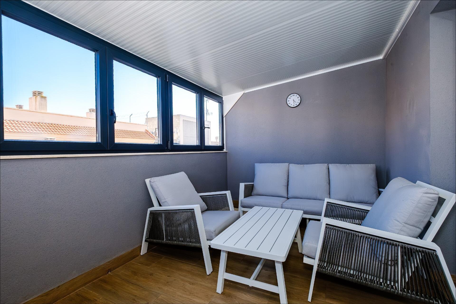4-Bedroom Apartment in Estacion de Autobuses, Torrevieja - Image 17