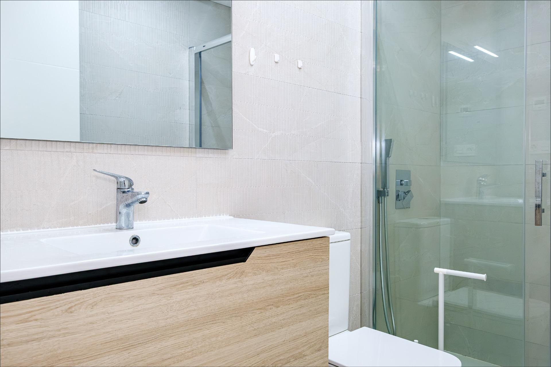 4-Bedroom Apartment in Estacion de Autobuses, Torrevieja - Image 39
