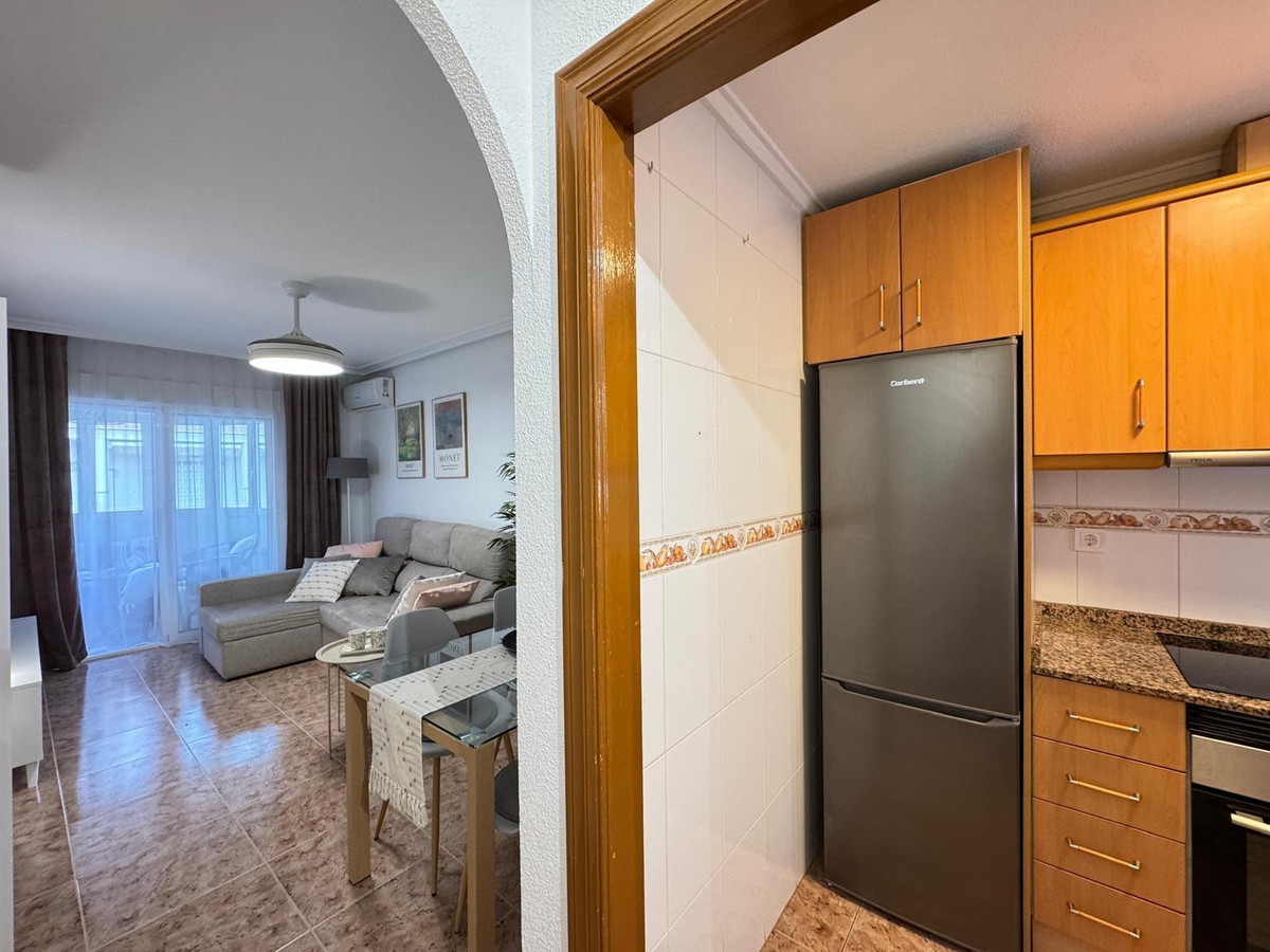 2-Bedroom Penthouse Apartment in Torrevieja | Sunny Casa... - Image 23