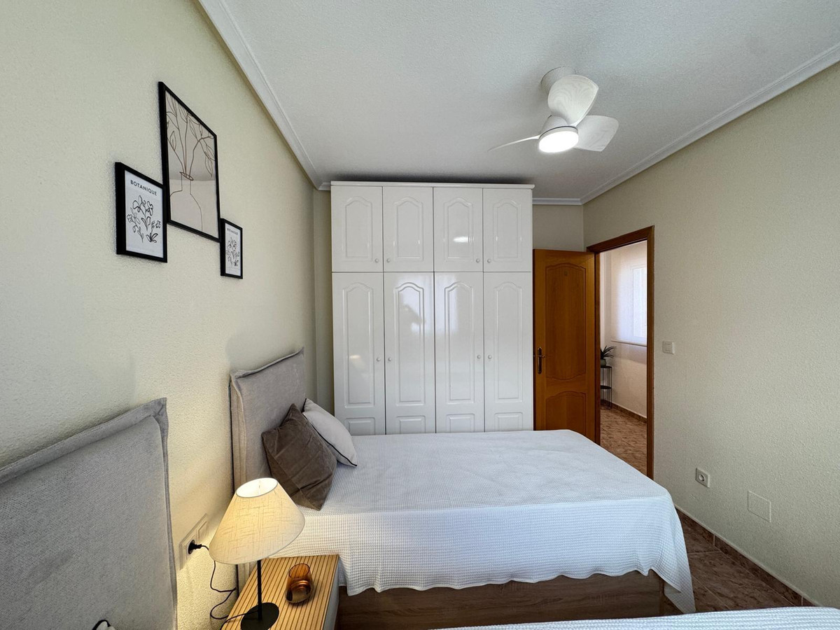2-Bedroom Penthouse Apartment in Torrevieja | Sunny Casa... - Image 6