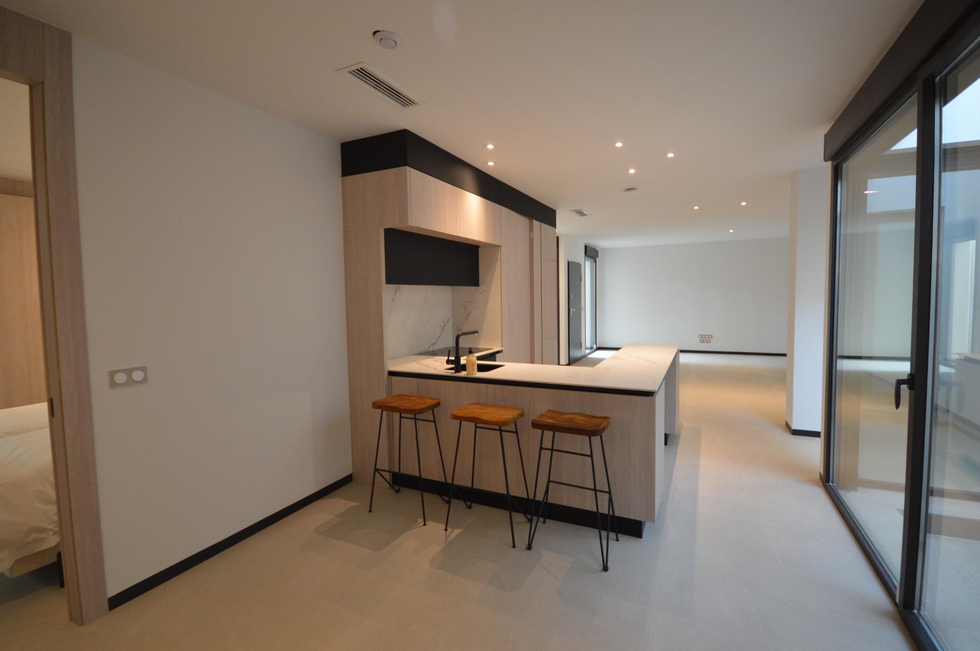 5-Bedroom Villa in Comunidad Valenciana, Algorfa - Image 12