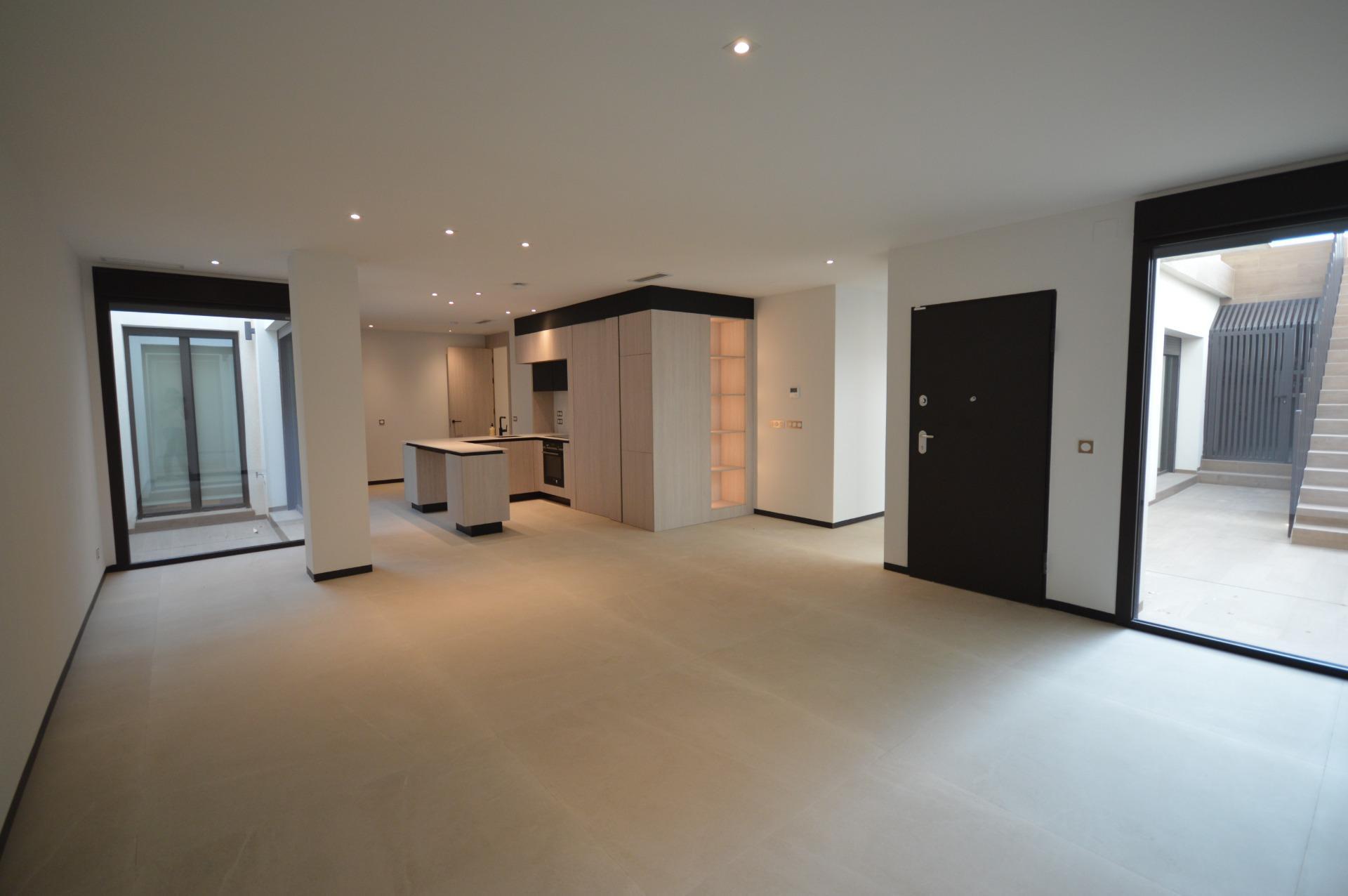 5-Bedroom Villa in Comunidad Valenciana, Algorfa - Image 15