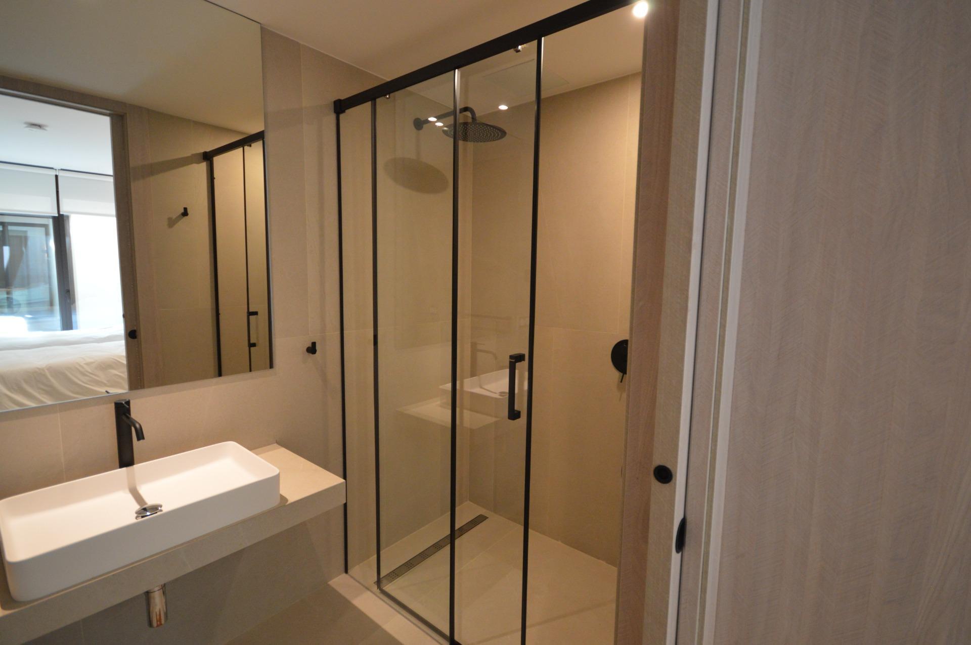 5-Bedroom Villa in Comunidad Valenciana, Algorfa - Image 26