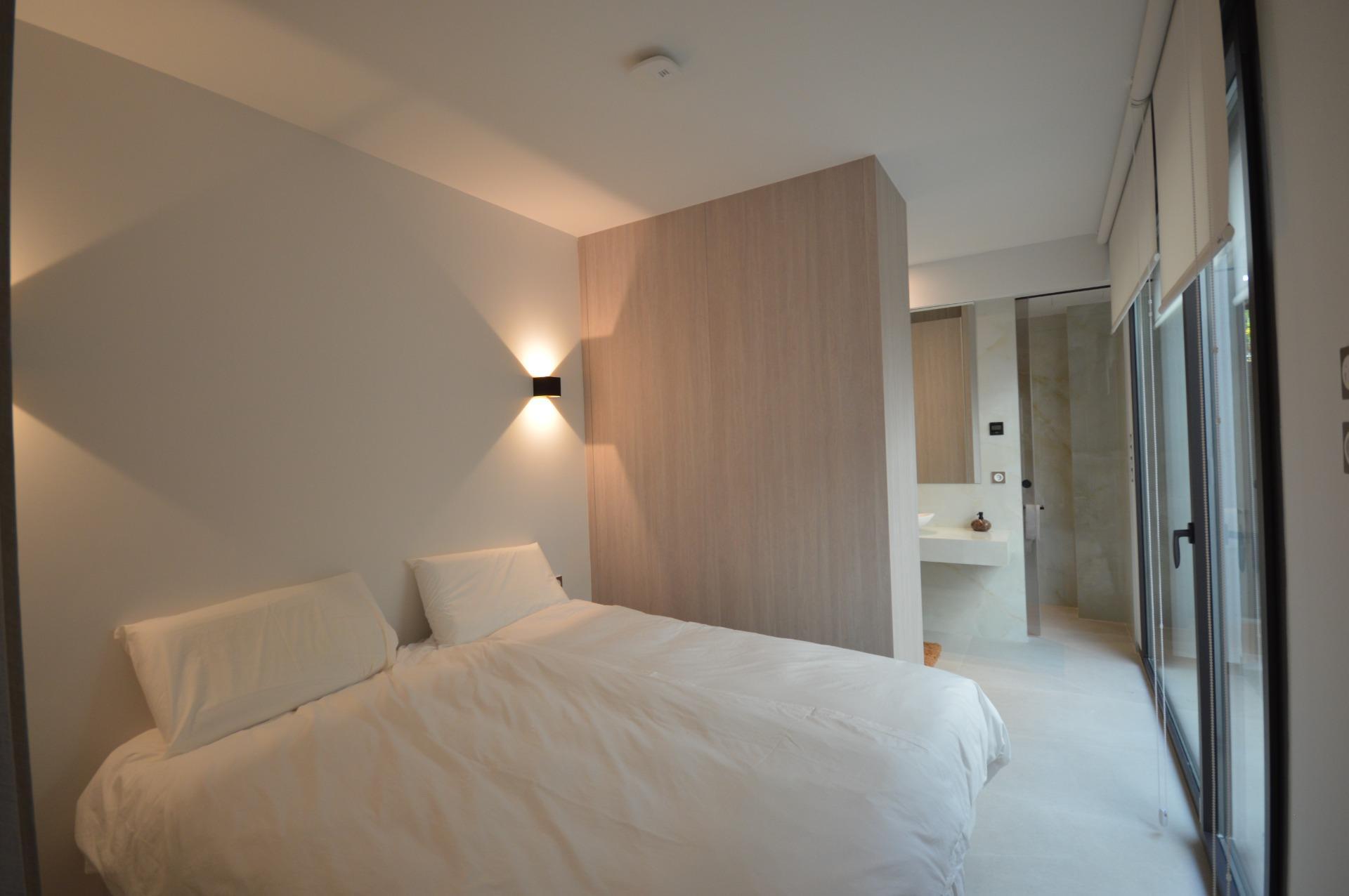 5-Bedroom Villa in Comunidad Valenciana, Algorfa - Image 29