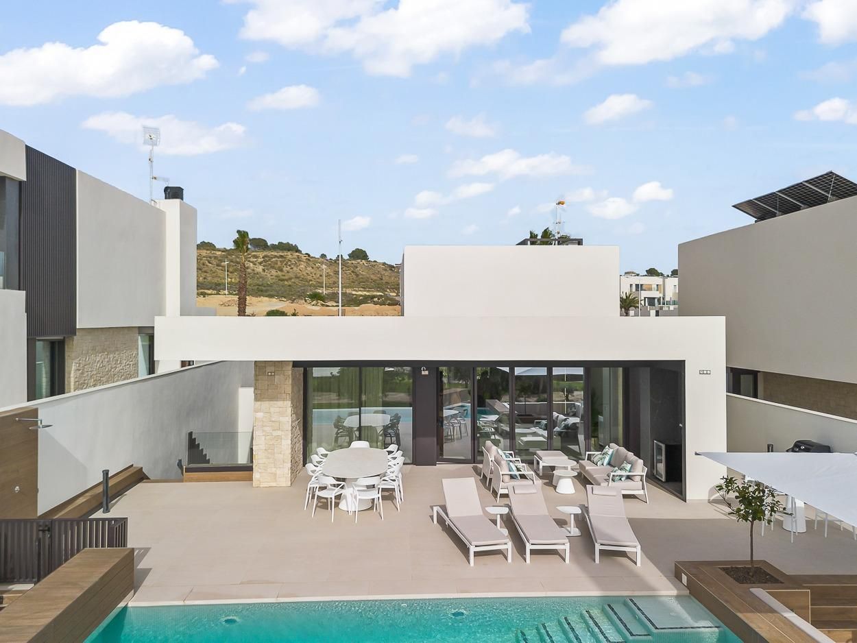 5-Bedroom Villa in Comunidad Valenciana, Algorfa - Image 47