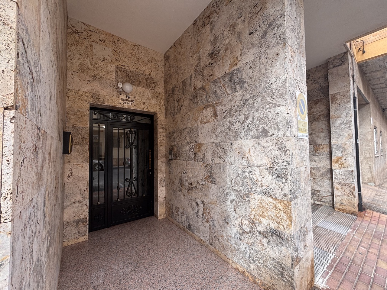 2-Bedroom Apartment in Los Peñascos-el Salero-los Imbernones, San Pedro del Pinatar - Image 4