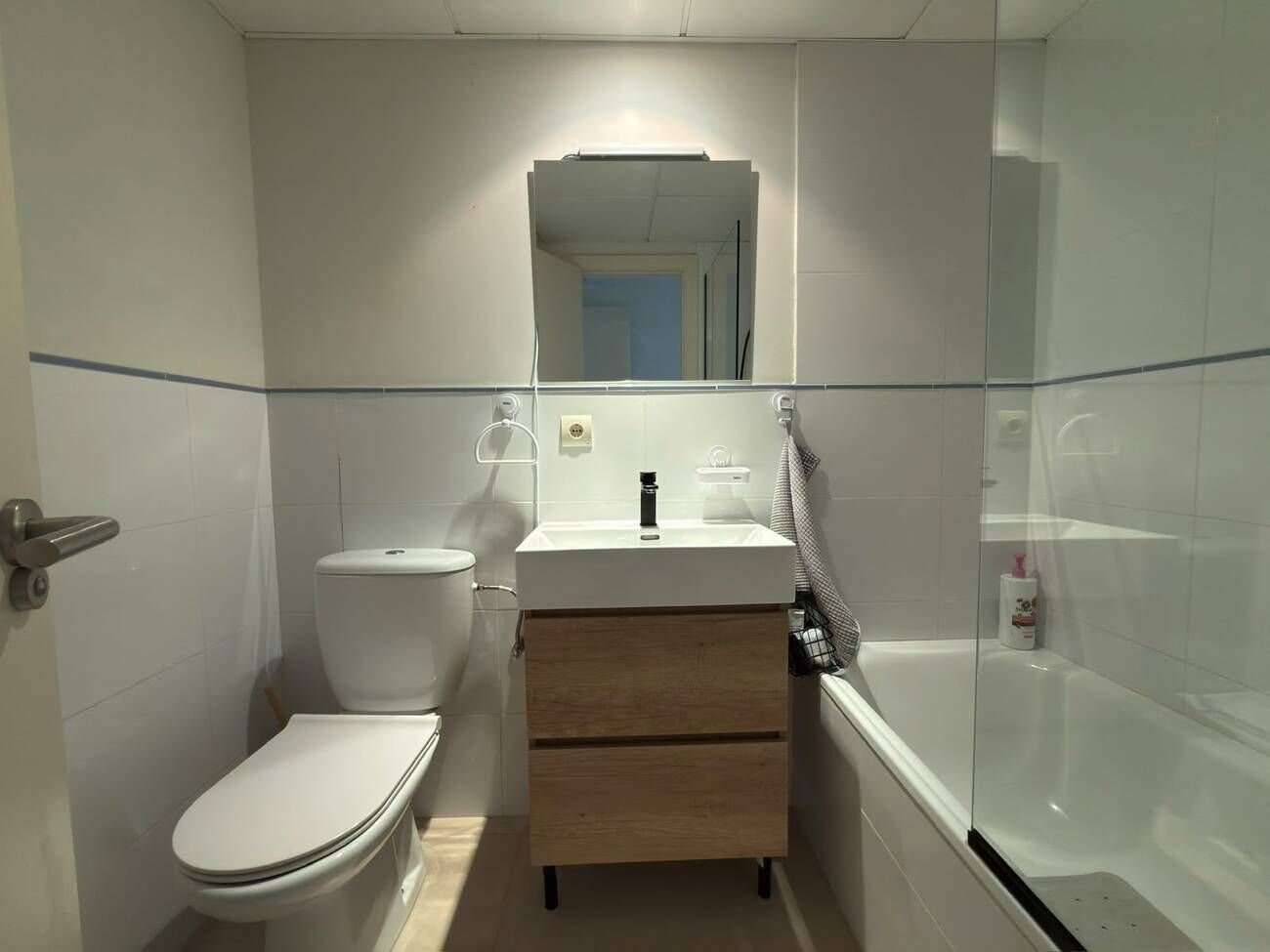 2-Bedroom Apartment in Las Filipinas, Orihuela Costa - Image 10