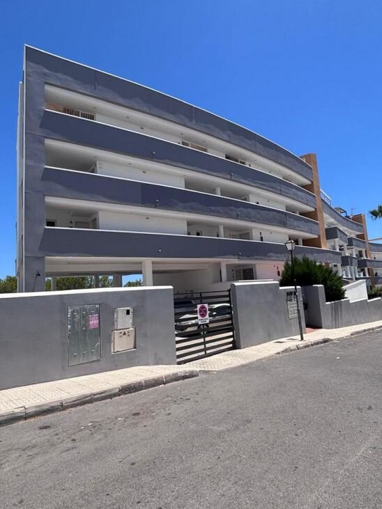 2-Bedroom Apartment in Las Filipinas, Orihuela Costa - Image 19
