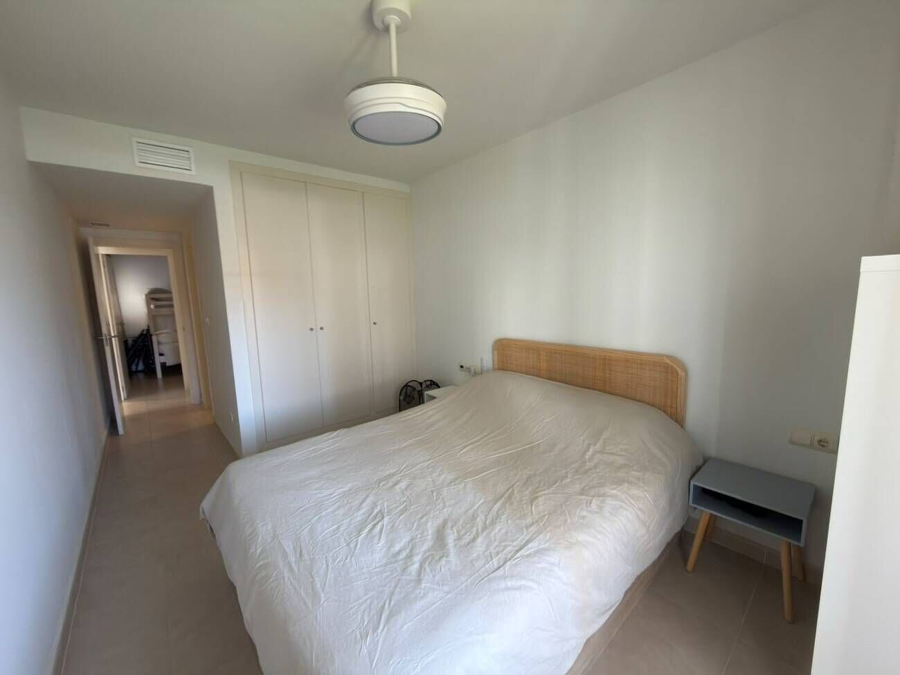 2-Bedroom Apartment in Las Filipinas, Orihuela Costa - Image 8