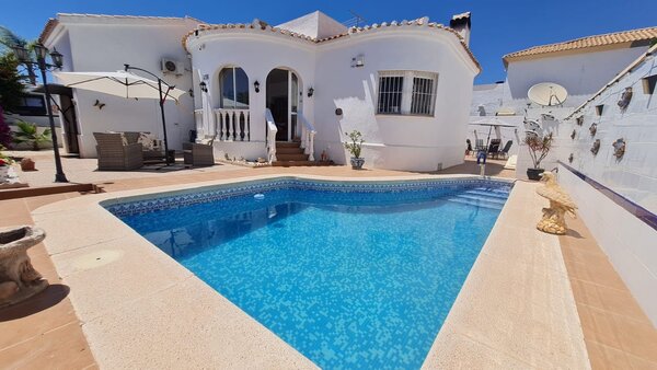 Villa de 2 Chambres à Zeniamar-Horizonte-la Campana, Orihuela Costa