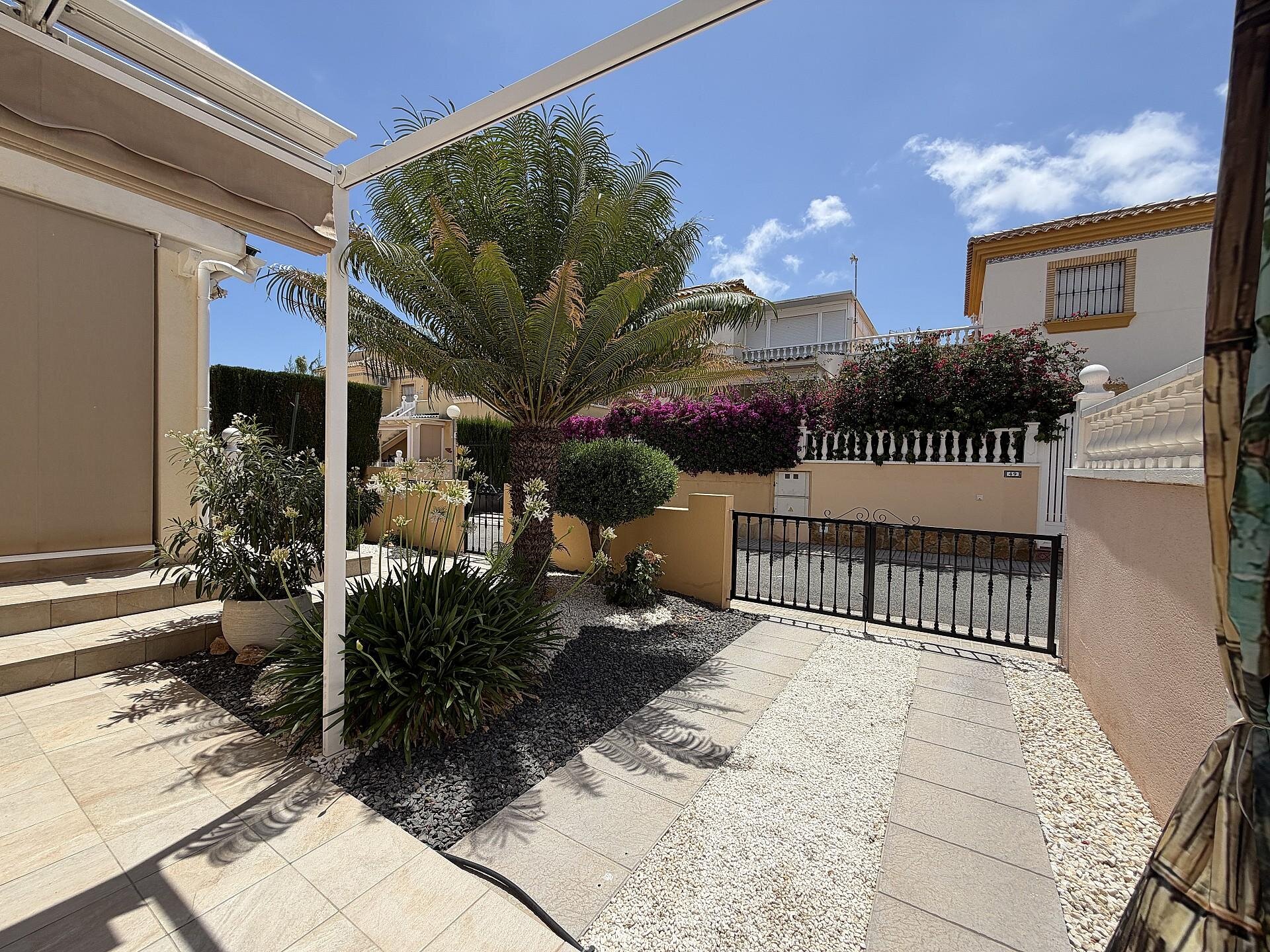 2-Bedroom Apartment in Los Dolses, Orihuela Costa - Image 6