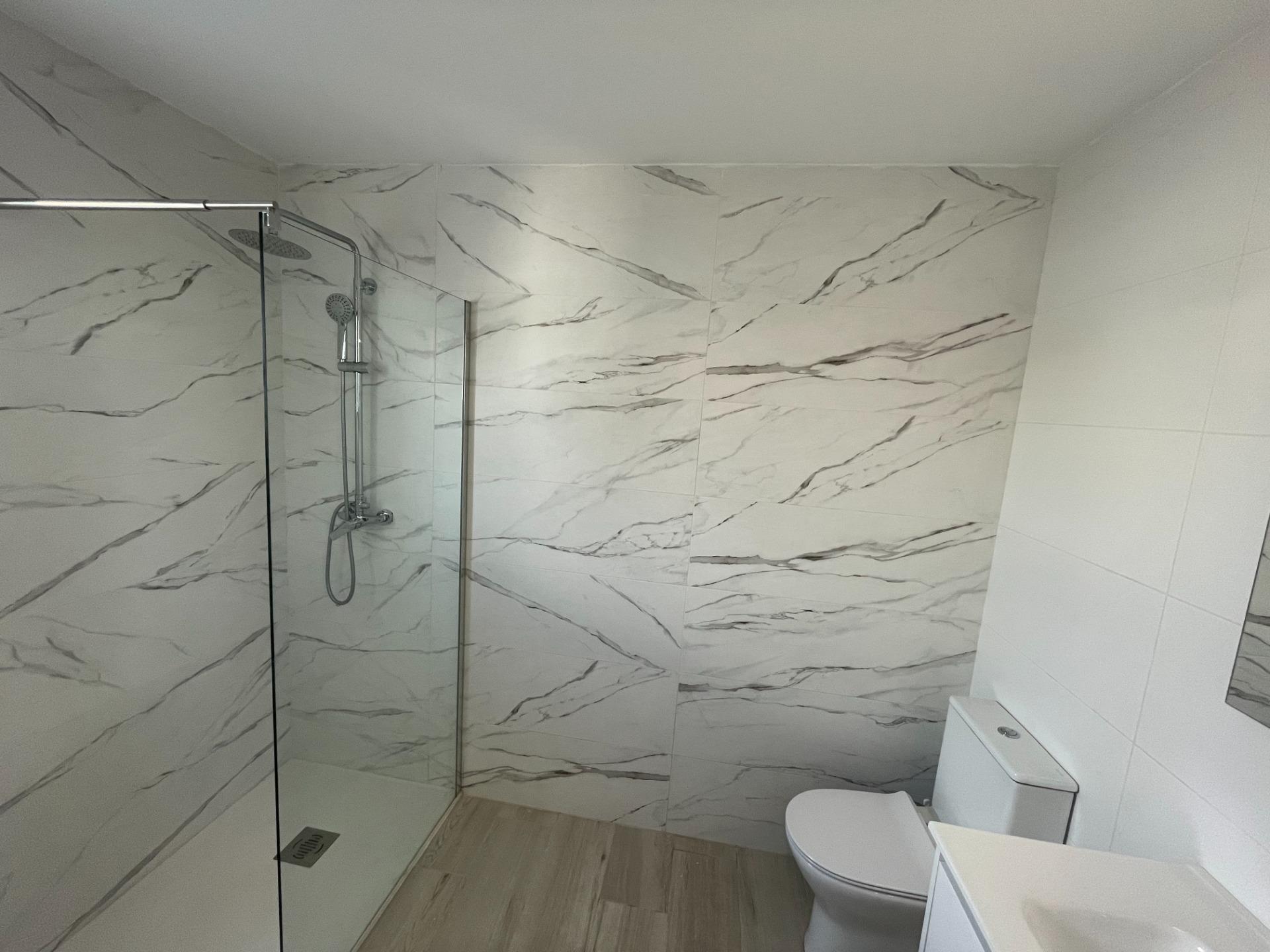 3-Bedroom Bungalow in Cabo Roig, Orihuela Costa - Image 11