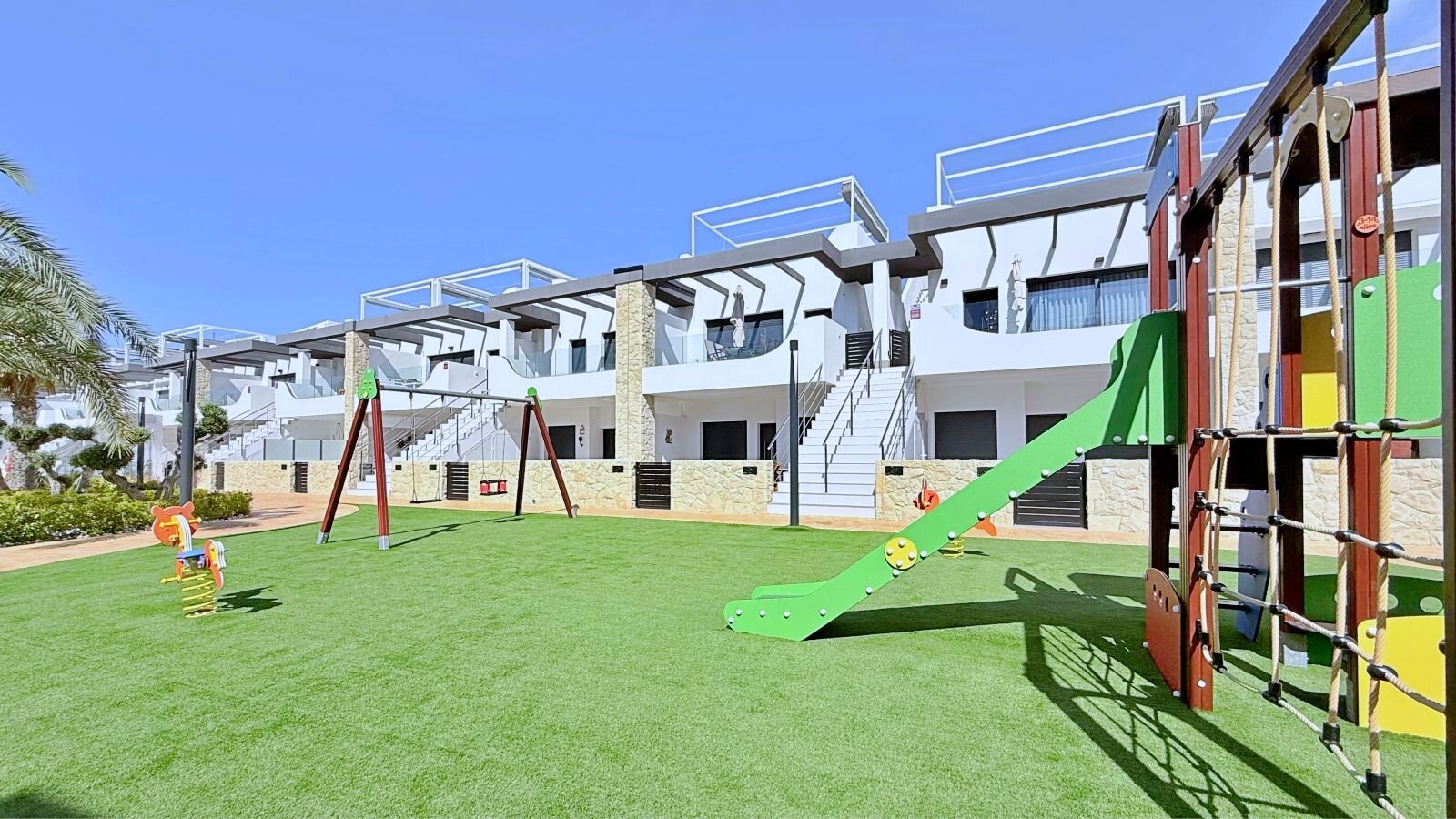 Penthous z 2 Sypialniami w Punta Prima, Orihuela Costa - Image 35