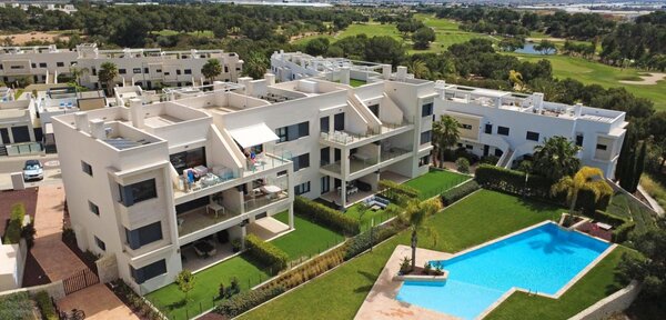 Apartamento de 2 Dormitorios en Lo Romero Golf, Pilar de la Horadada