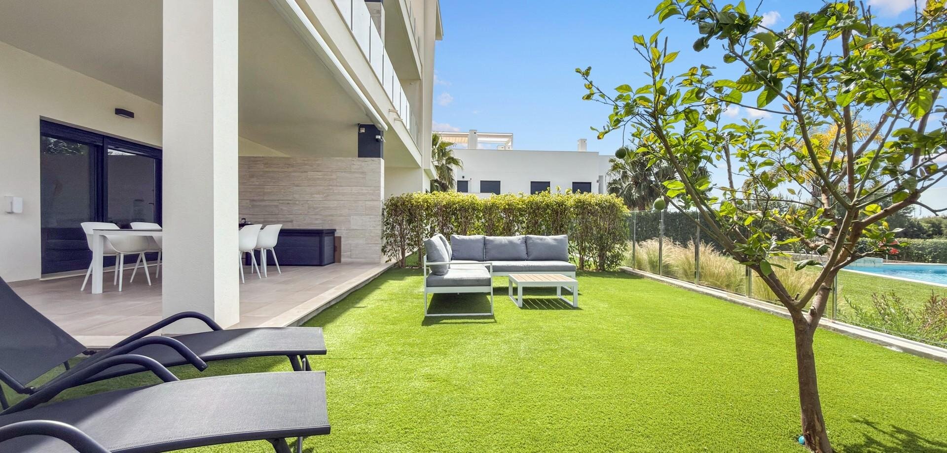 2-Bedroom Apartment in Pilar de la Horadada - Image 15