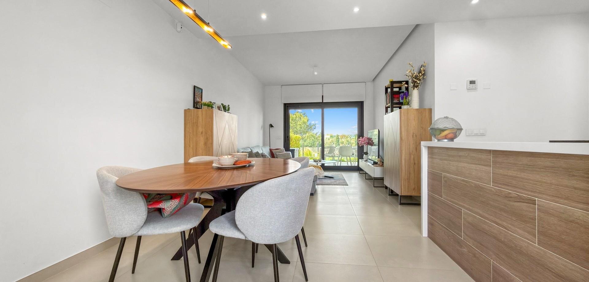 2-Bedroom Apartment in Pilar de la Horadada - Image 4