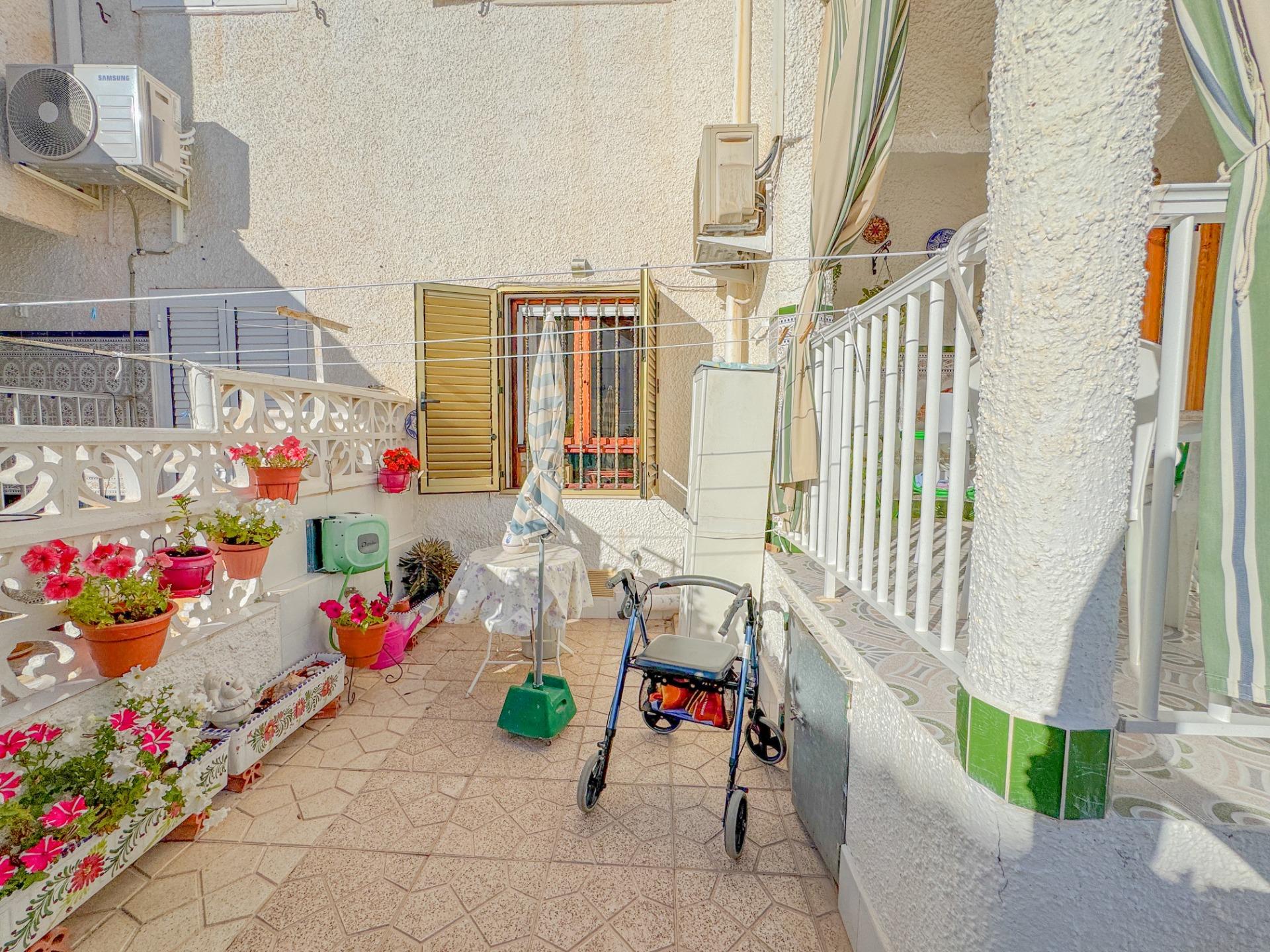 2-Bedroom Townhouse in Torrevieja | Sunny Casas - Costa ... - Image 22