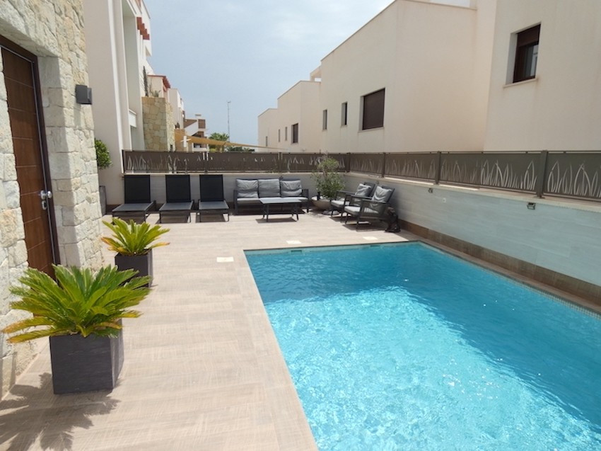 3-Bedroom Detached House in Ciudad Quesada, Rojales | Sun... - Image 1