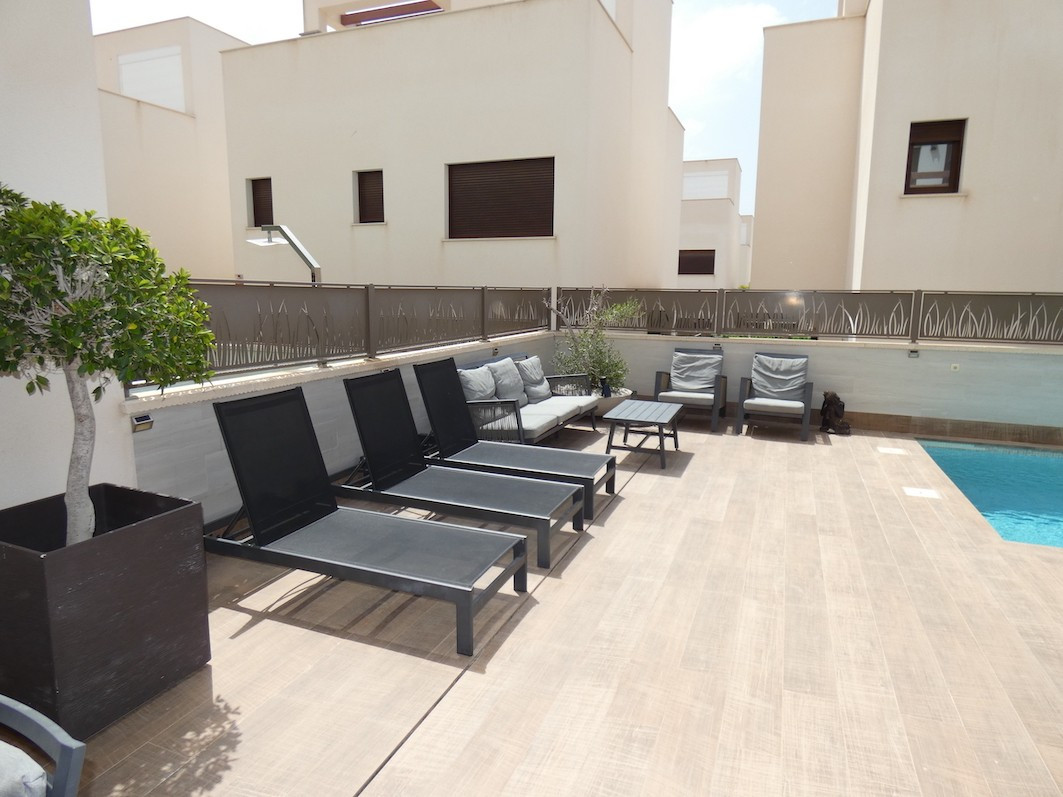 3-Bedroom Detached House in Ciudad Quesada, Rojales | Sun... - Image 5