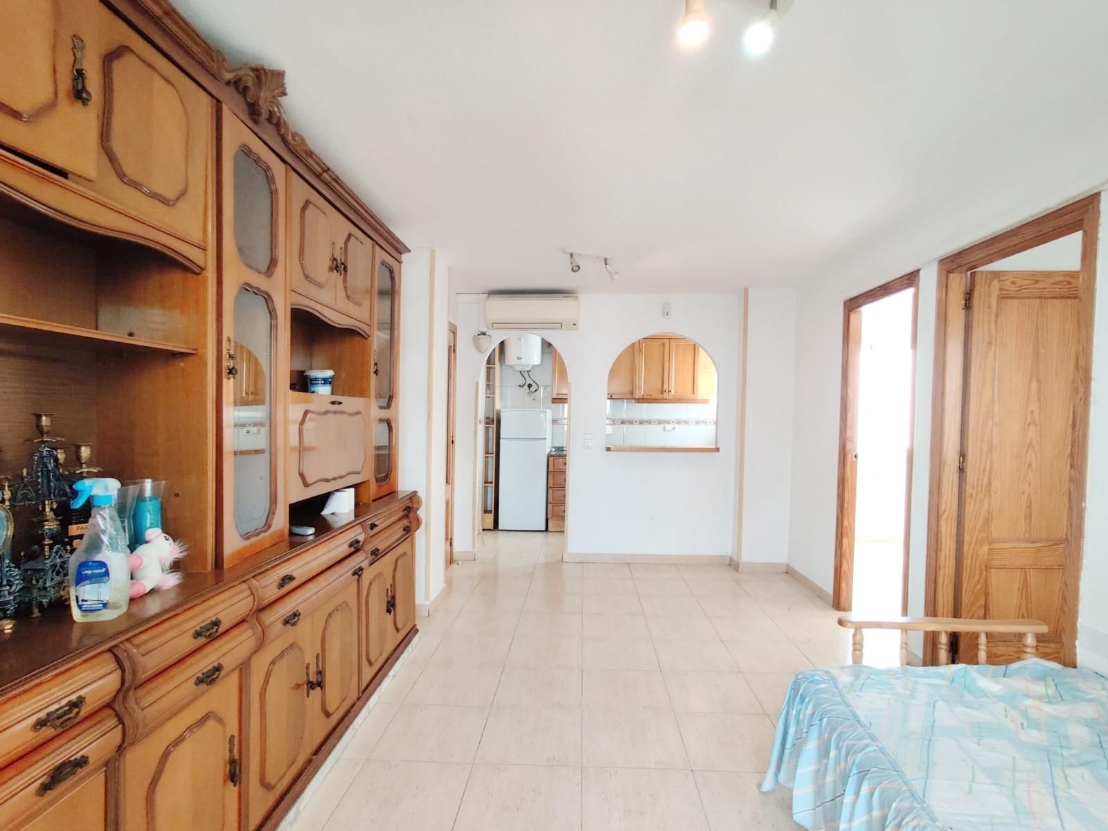 3-Bedroom Penthouse in Centro, Torrevieja - Image 11