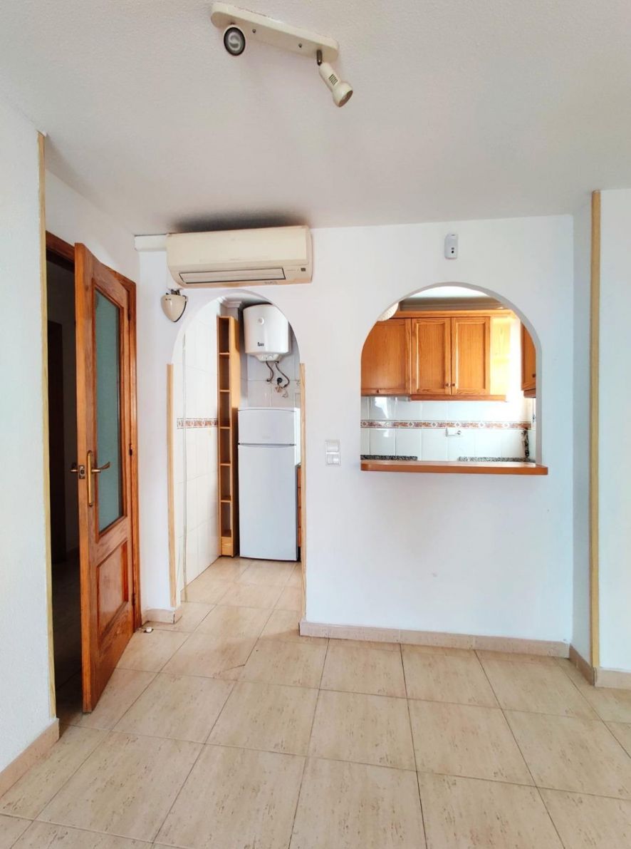 3-Bedroom Penthouse in Centro, Torrevieja - Image 12