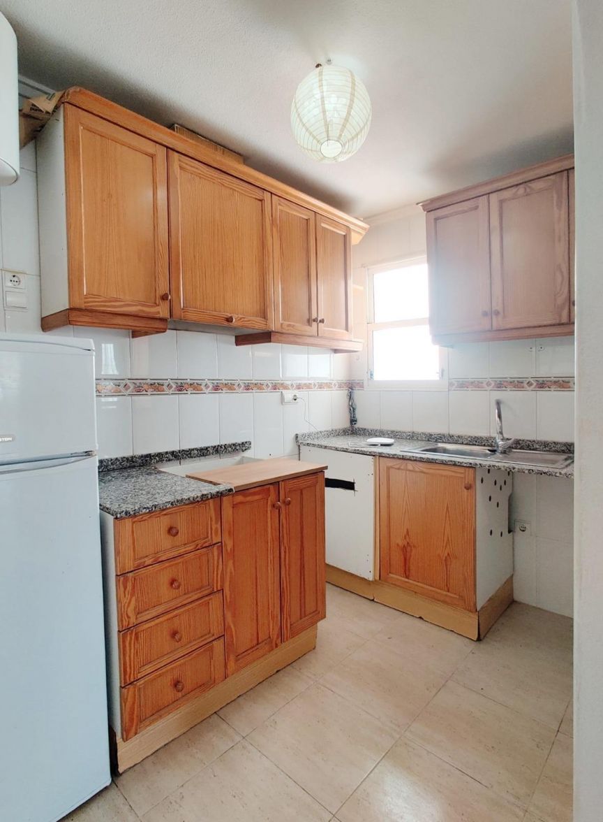 3-Bedroom Penthouse in Centro, Torrevieja - Image 13