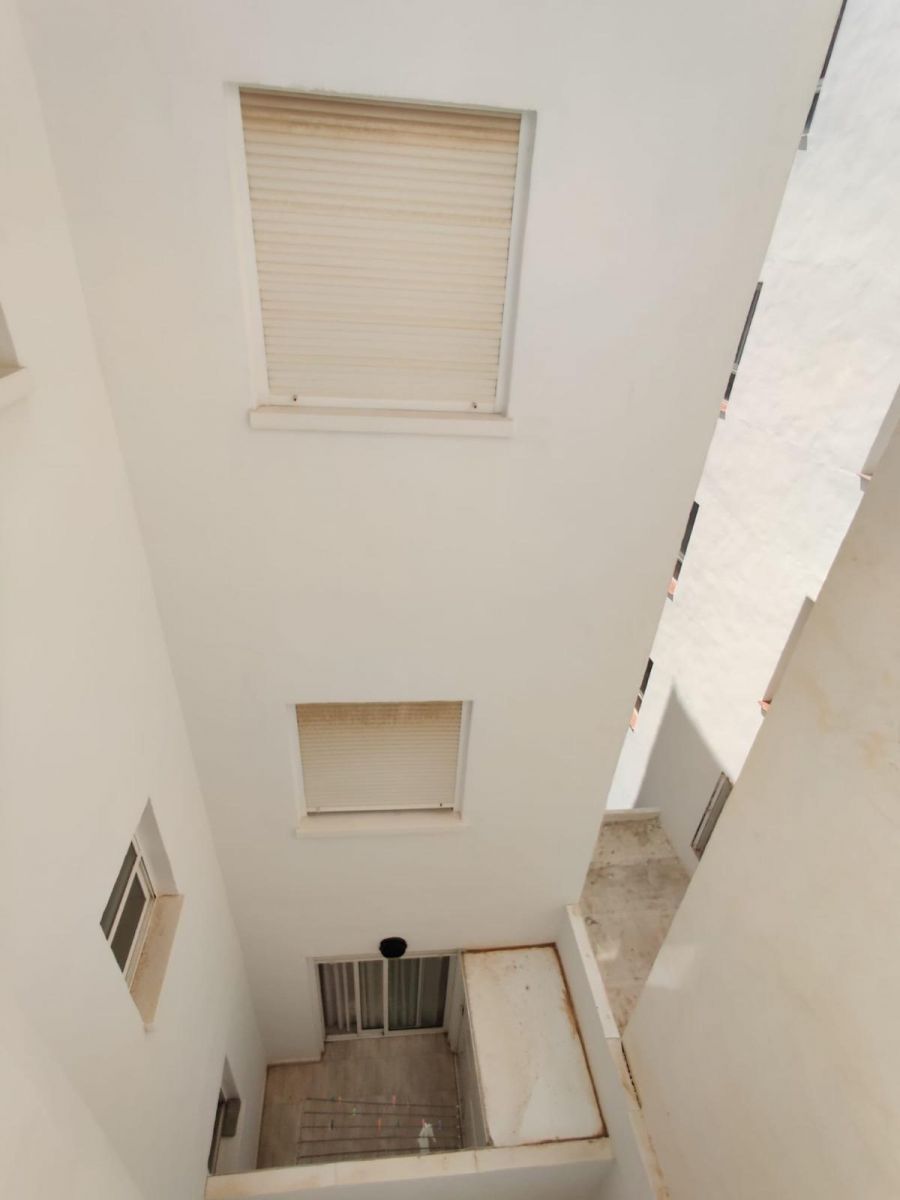 3-Bedroom Penthouse in Centro, Torrevieja - Image 24