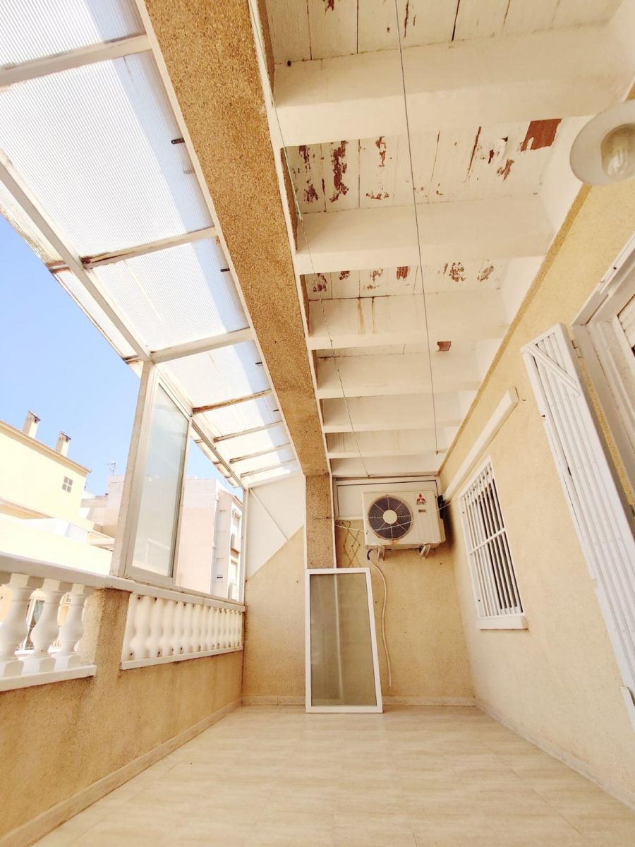 3-Bedroom Penthouse in Centro, Torrevieja - Image 28