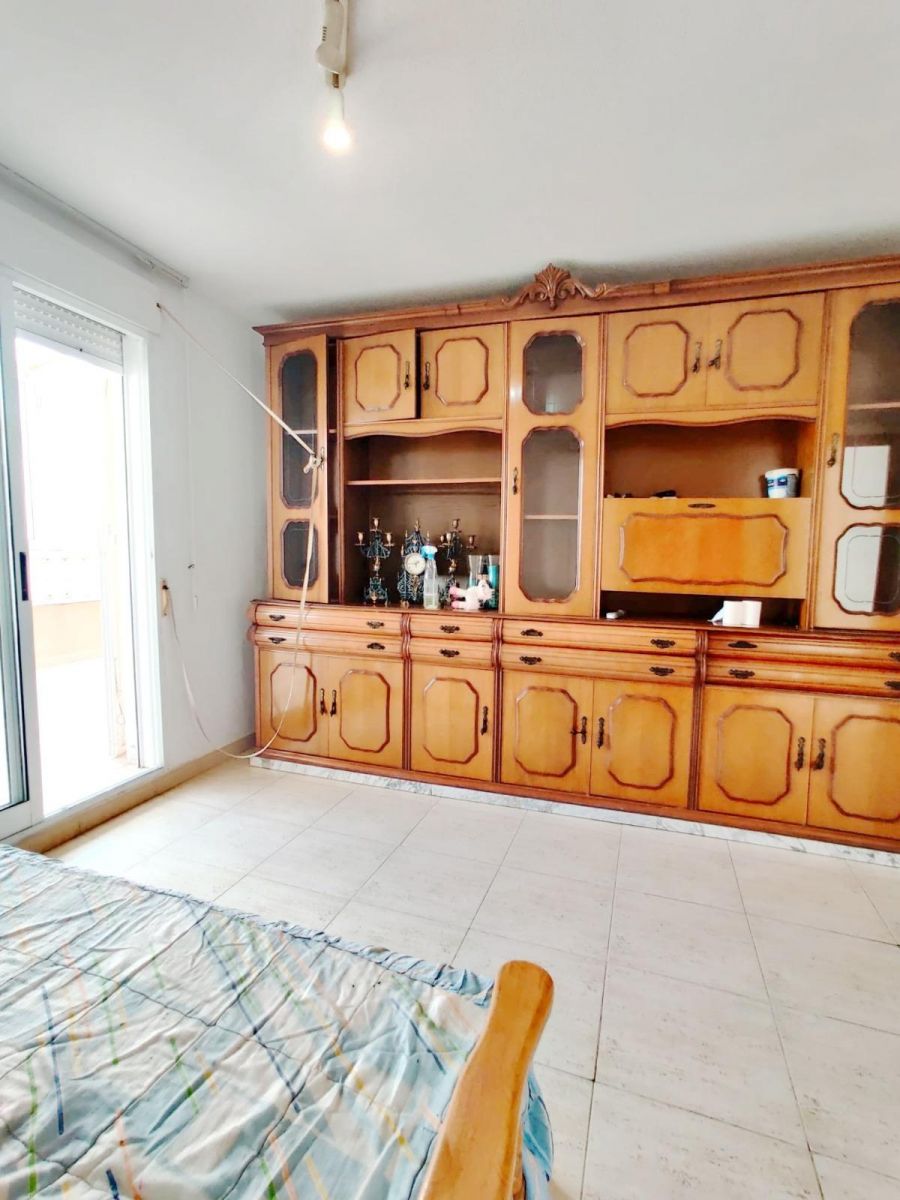 3-Bedroom Penthouse in Centro, Torrevieja - Image 9