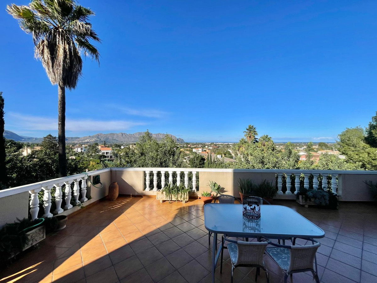 Willa wolnostojąca z 5 Sypialniami w, Pedreguer | Sunny C... - Image 1