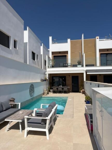 3-Bedroom House in San Pedro del Pinatar, San Pedro del Pinatar - Image 1