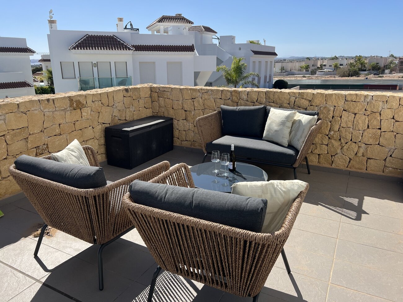 3-Bedroom Villa in Comunidad Valenciana, Almoradi - Image 12