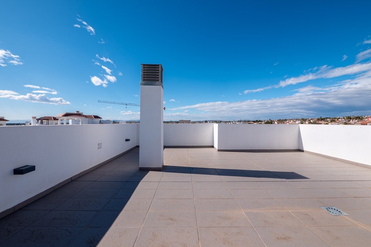 3-Bedroom Villa in Comunidad Valenciana, Almoradi - Image 22