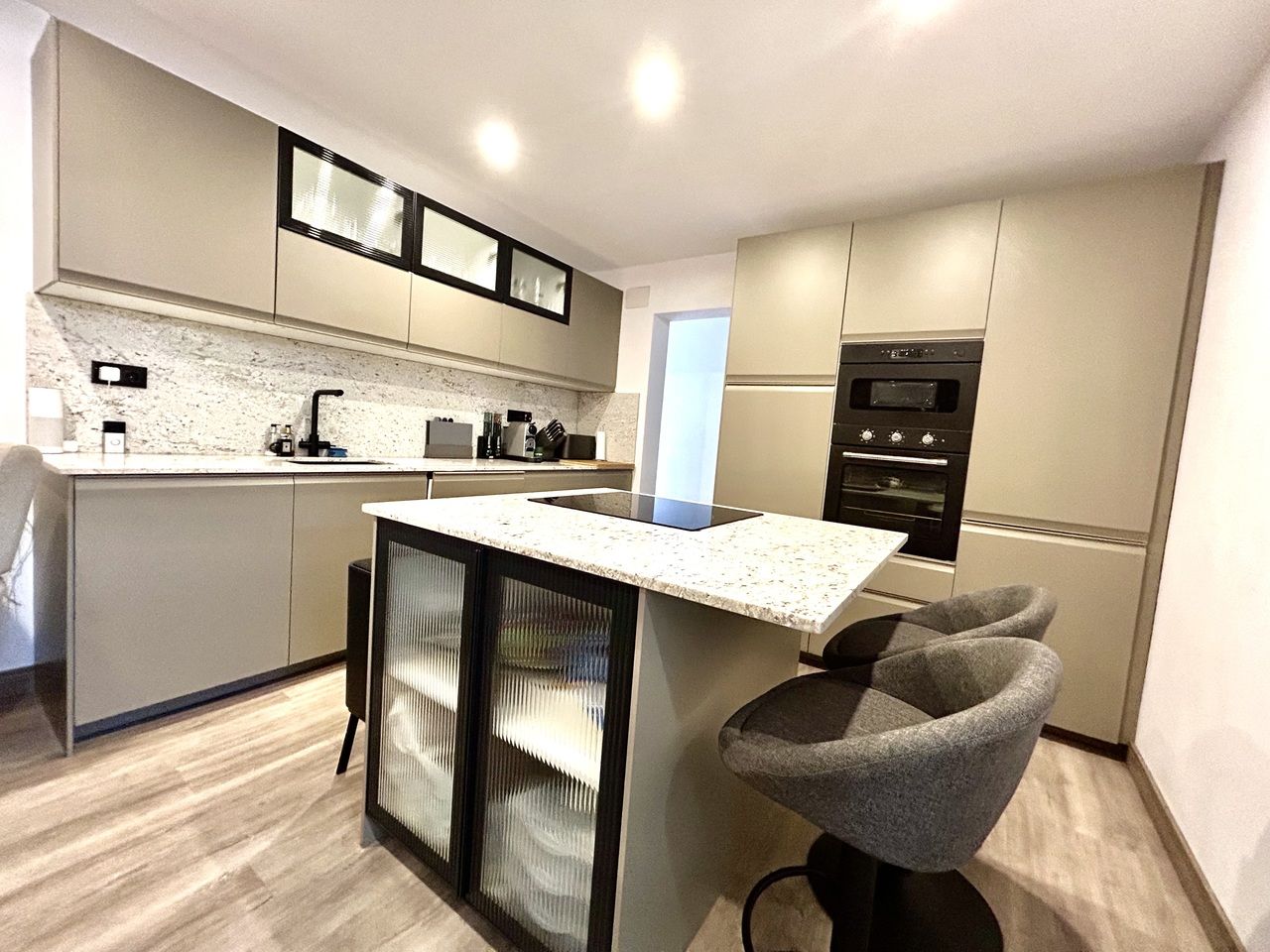 4-Bedroom House in Pueblo 9, San Miguel de Salinas - Image 3