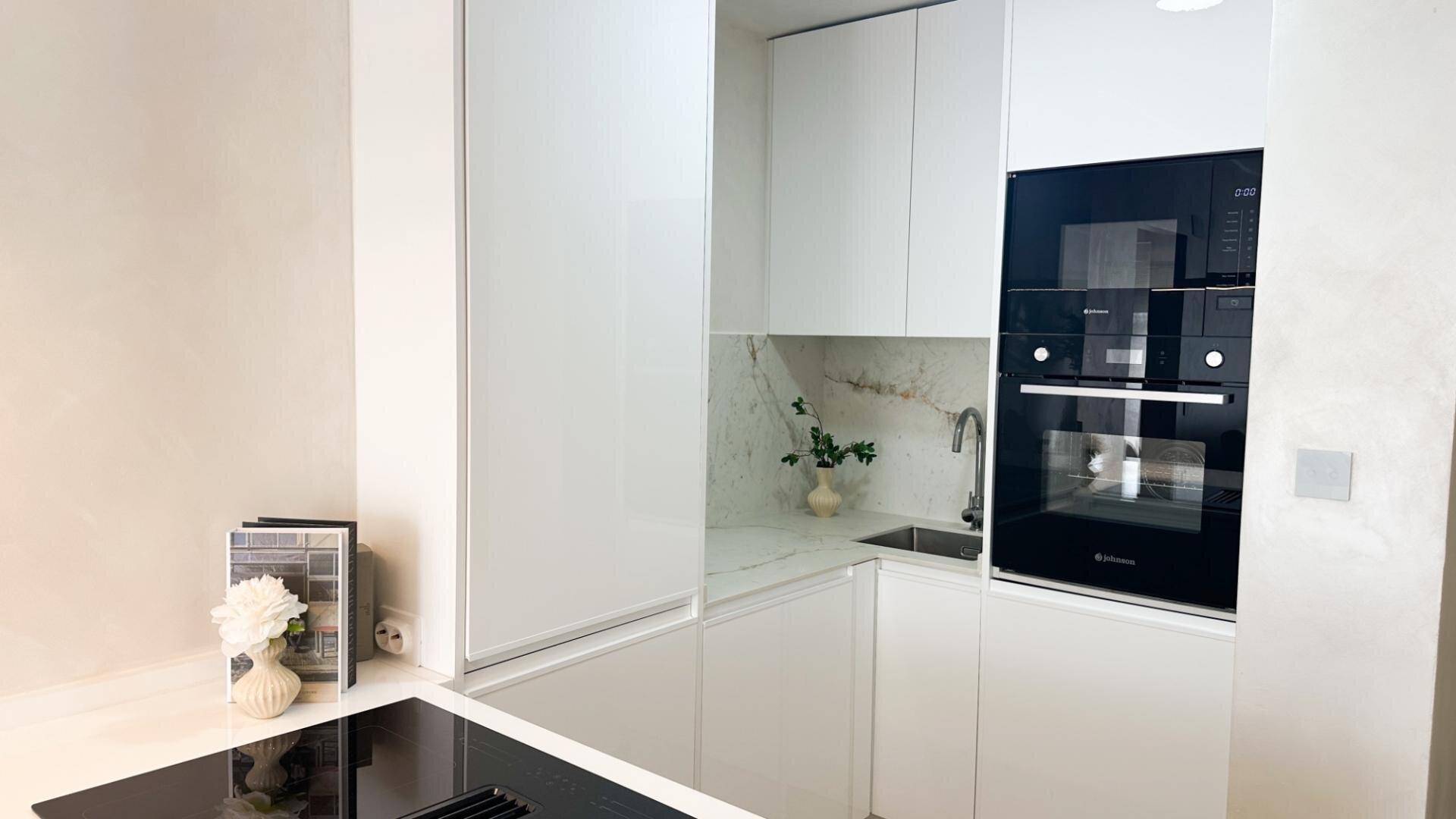 2-Bedroom Apartment in Centro, Torrevieja - Image 4