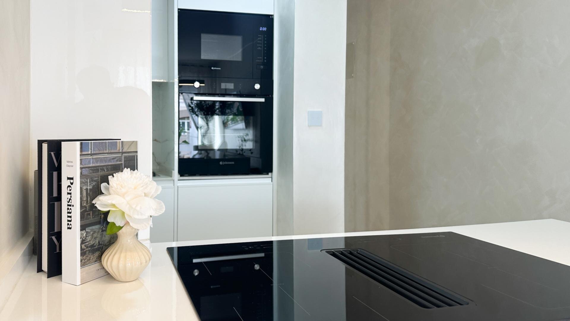 2-Bedroom Apartment in Centro, Torrevieja - Image 7