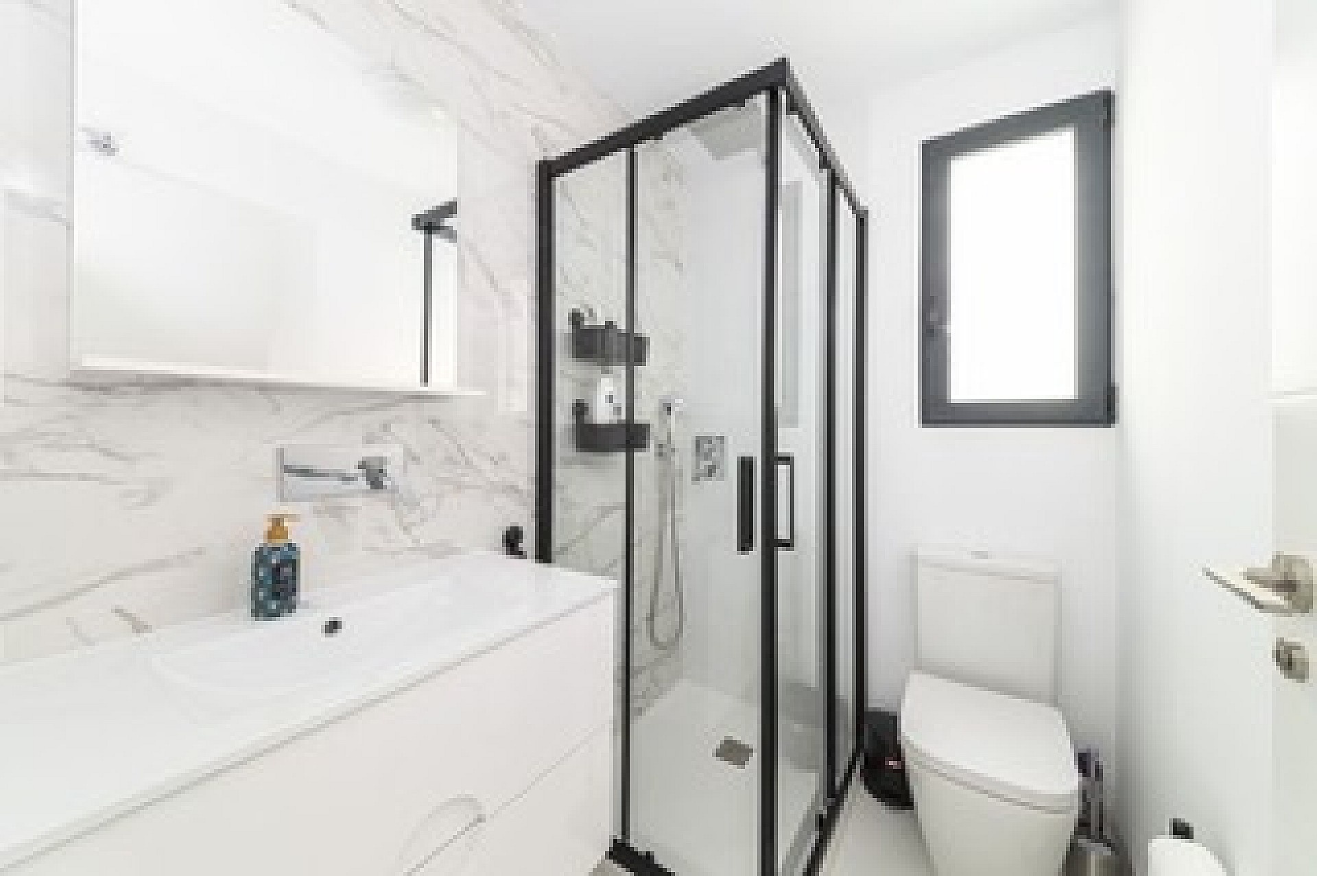3-Bedroom Apartment in Pueblo, San Miguel de Salinas - Image 14