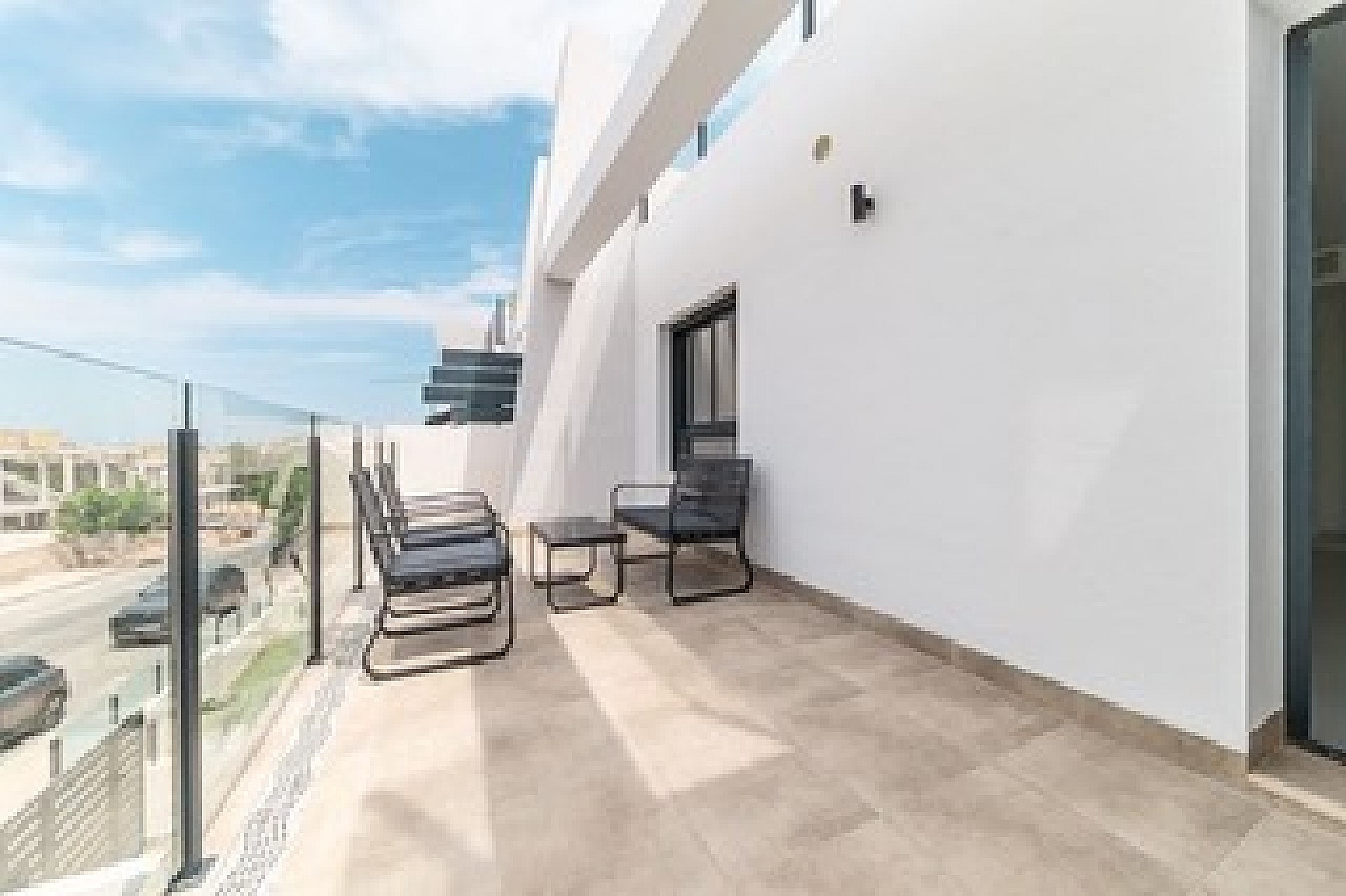 3-Bedroom Apartment in Pueblo, San Miguel de Salinas - Image 23