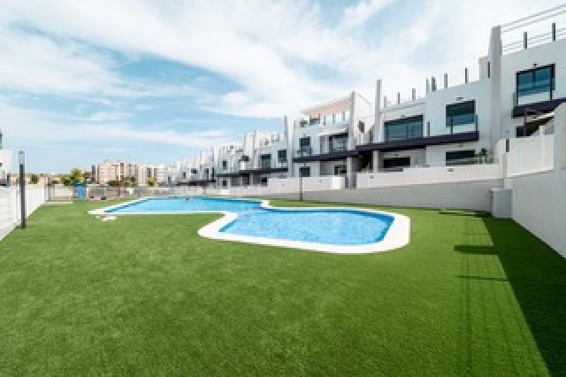 3-Bedroom Apartment in Pueblo, San Miguel de Salinas - Image 28