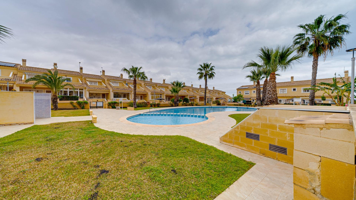 Bungalow z 5 Sypialniami w, Torrevieja | Sunny Casas - Ni... - Image 1