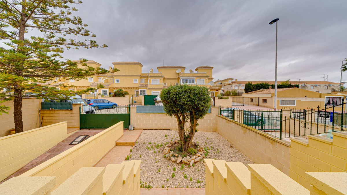 Bungalow z 5 Sypialniami w, Torrevieja | Sunny Casas - Ni... - Image 5