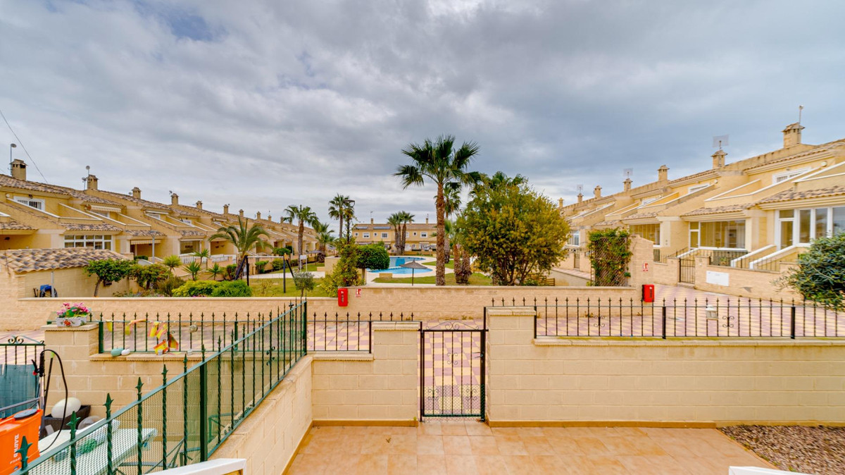 Bungalow z 5 Sypialniami w, Torrevieja | Sunny Casas - Ni... - Image 6