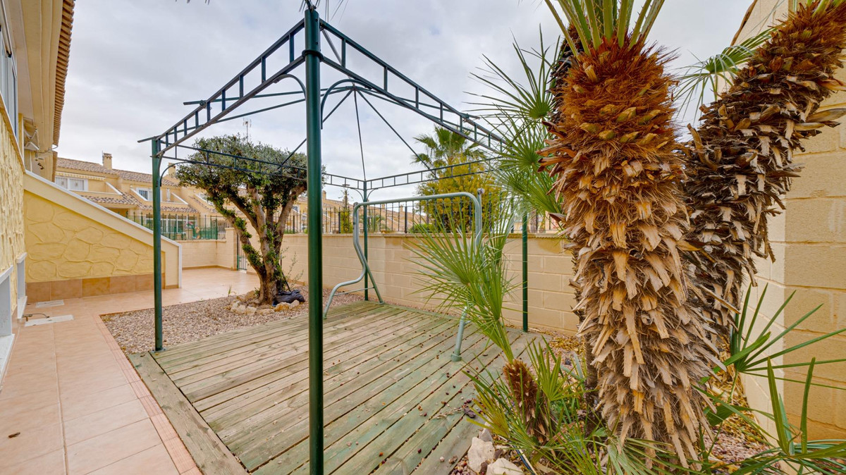 Bungalow z 5 Sypialniami w, Torrevieja | Sunny Casas - Ni... - Image 9