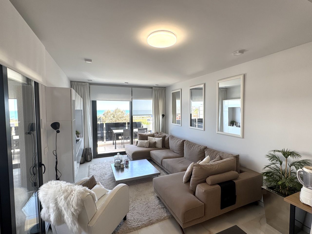 3-Bedroom Apartment in La Zenia, Orihuela Costa - Image 5