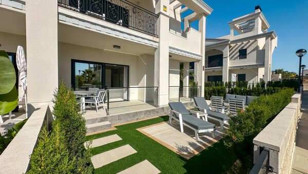 Bungalow de 2 Dormitorios en Centro de la Ciudad Quesada, Rojales