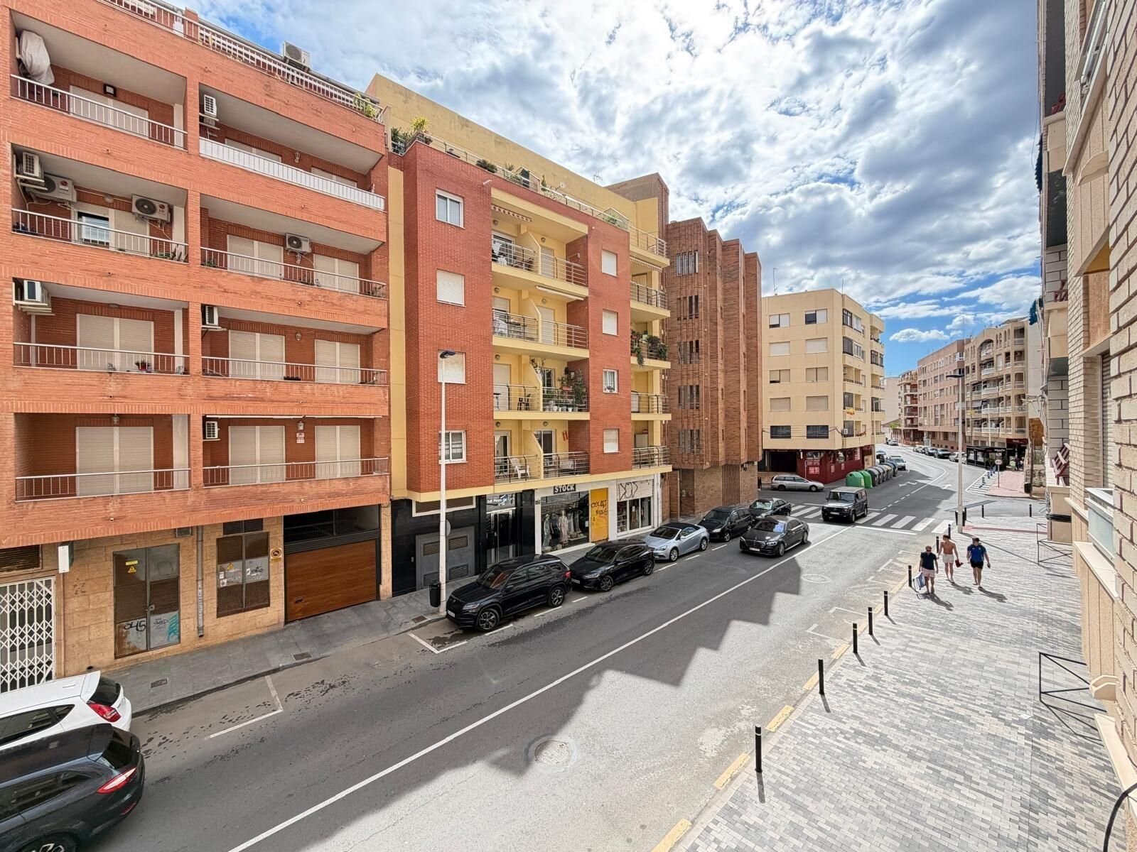 4-Bedroom Apartment in Estacion de Autobuses, Torrevieja - Image 29